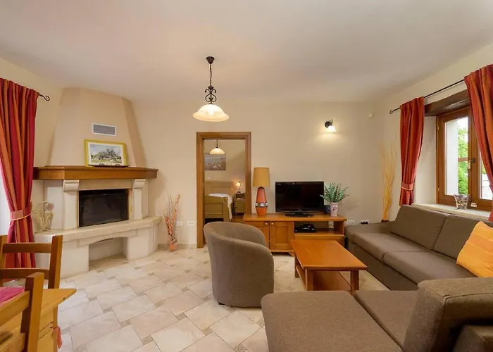 Catarina By Istrialux Kringa