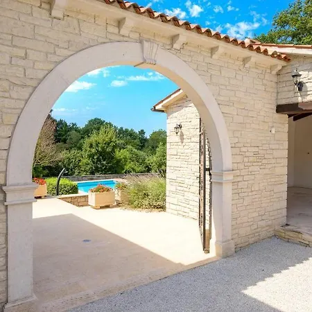 Catarina By Istrialux